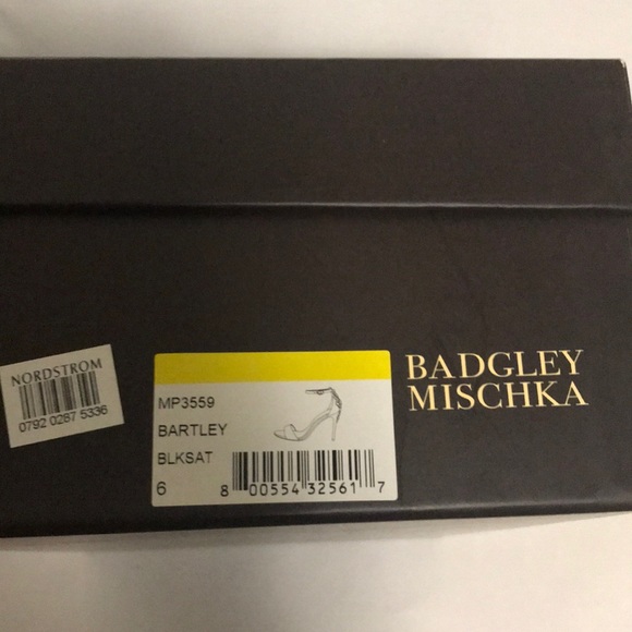 Badgley Mischka- Bartley ankle strap heel size 6 - Picture 3 of 7